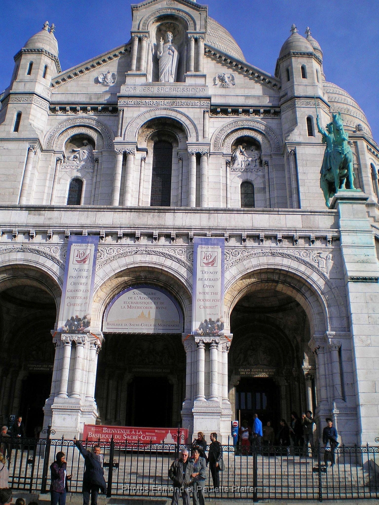 Basilique du Sacre coeur de Montmatre.JPG - Basilique du Sacré Coeur de Montmatre. Septembre 2013       